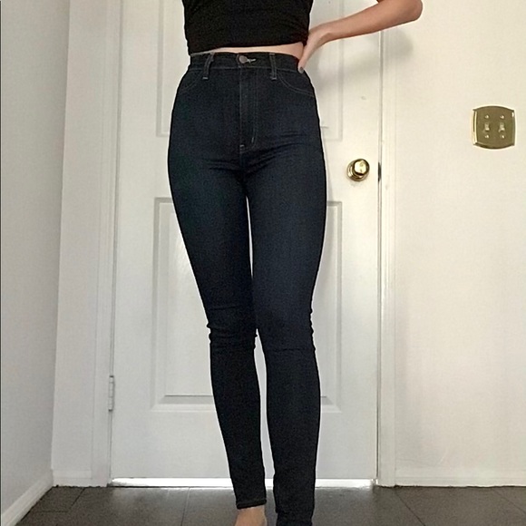 Fashion Nova high waisted jeans - Picture 2 of 2
